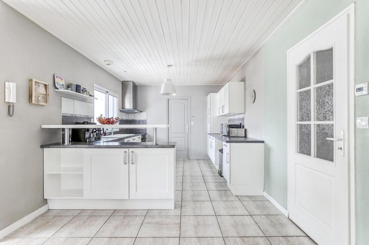 Maison Avec Piscine Pour 6 Personnes Les Sables-d'Olonne Exterior photo